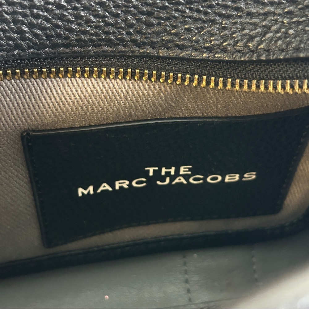 Marc Jacobs The Leather Small Tote Bag - Picture 9 of 10